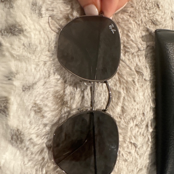 RayBan - Picture 2 of 3